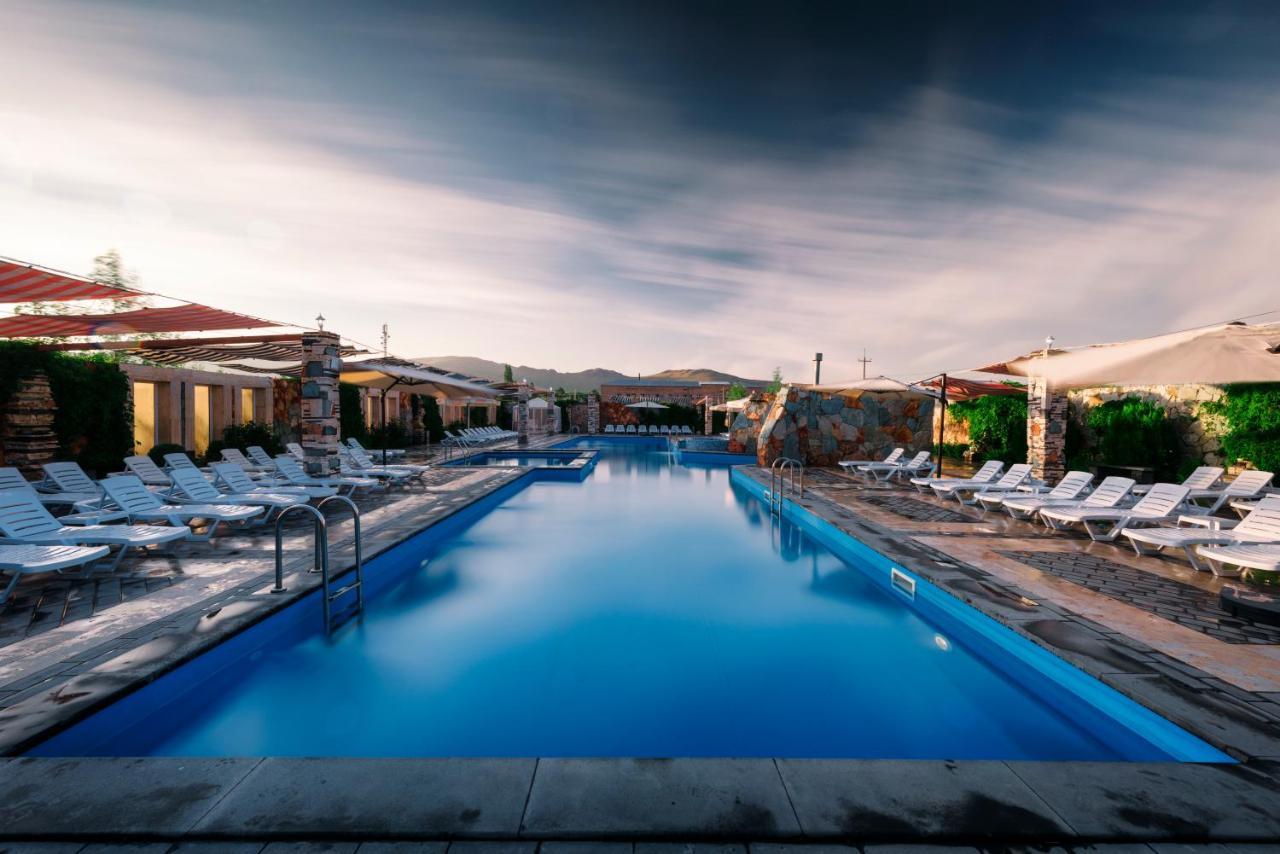 Maria Resort Sevan Exterior foto